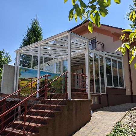 Pivnicka Pod Cachtickym Hradom Hotel Čachtice Buitenkant foto